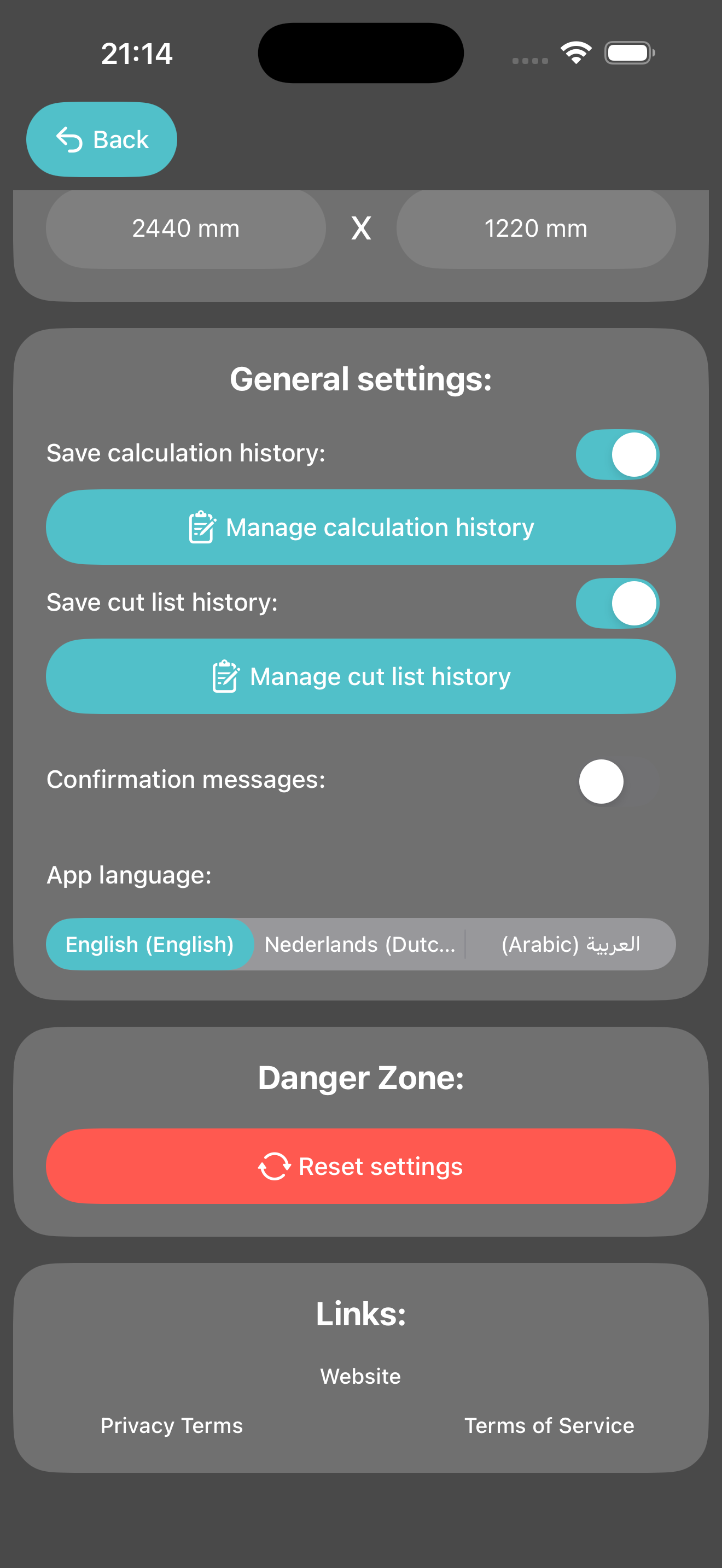 WoodTools settings screen with language and reset controls